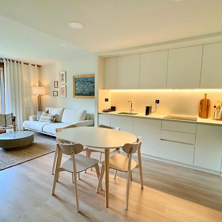 Bpirineos-Besurta Apartment เบนาสเก ภายนอก รูปภาพ